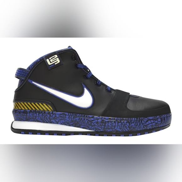 Nike Zoom Lebron 6 Graffiti Sneakers main image 5